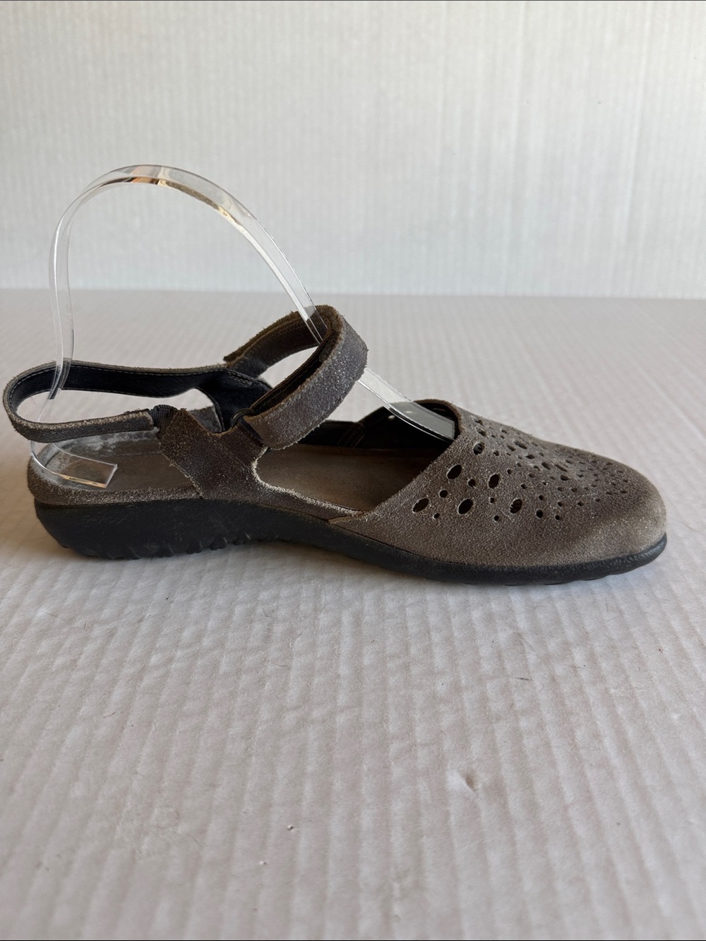 NAOT Arataki Perforated Leather Hook And Loop Slingback Mary Jane Flats - Picture 4 of 10